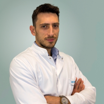 Dr Nemanja Vukčević