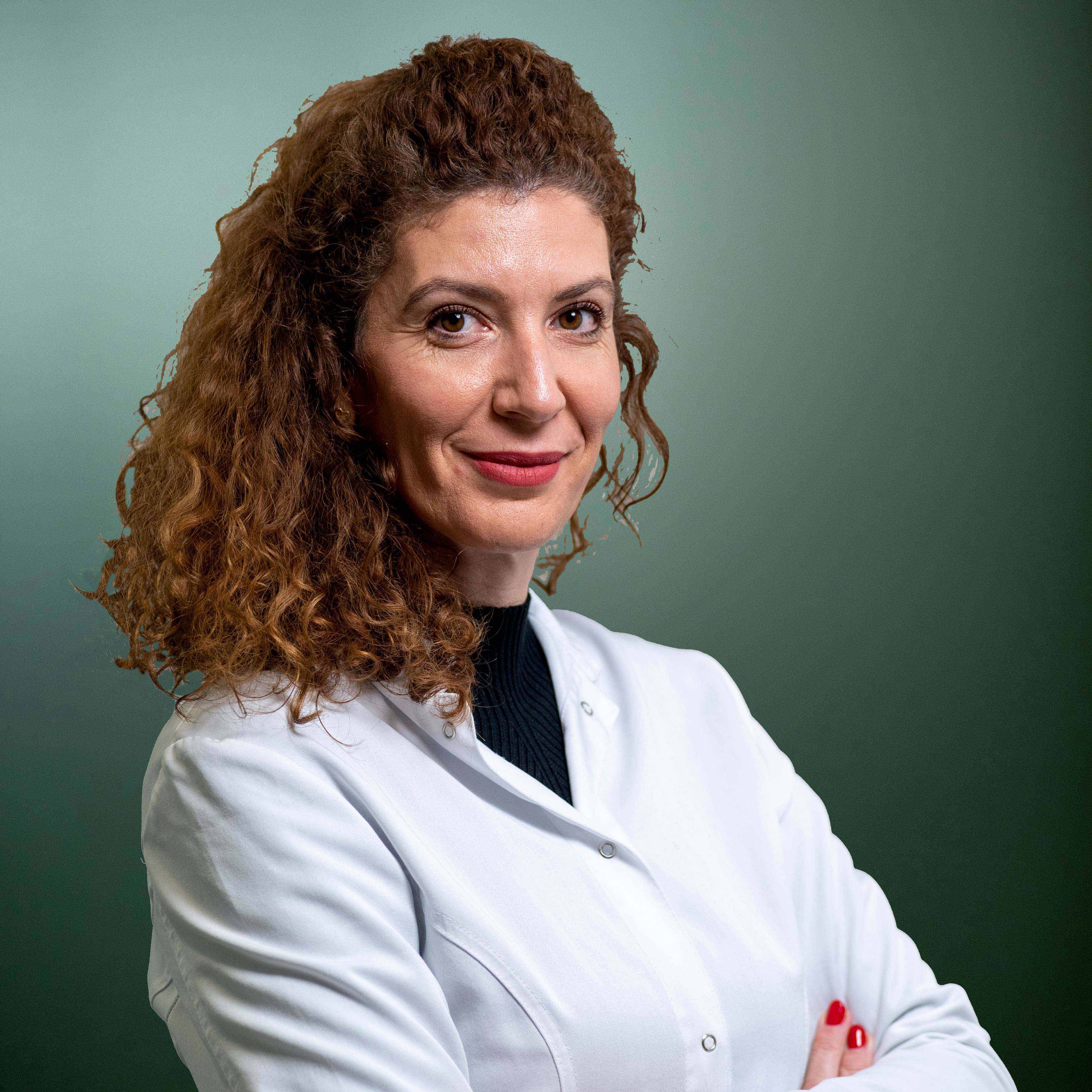 Dr Ana Penda